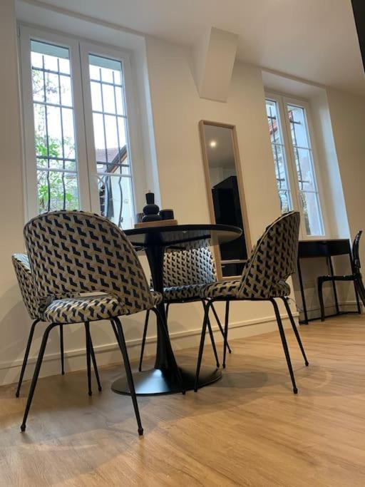 Appartement Chaleureux Dijon Bagian luar foto